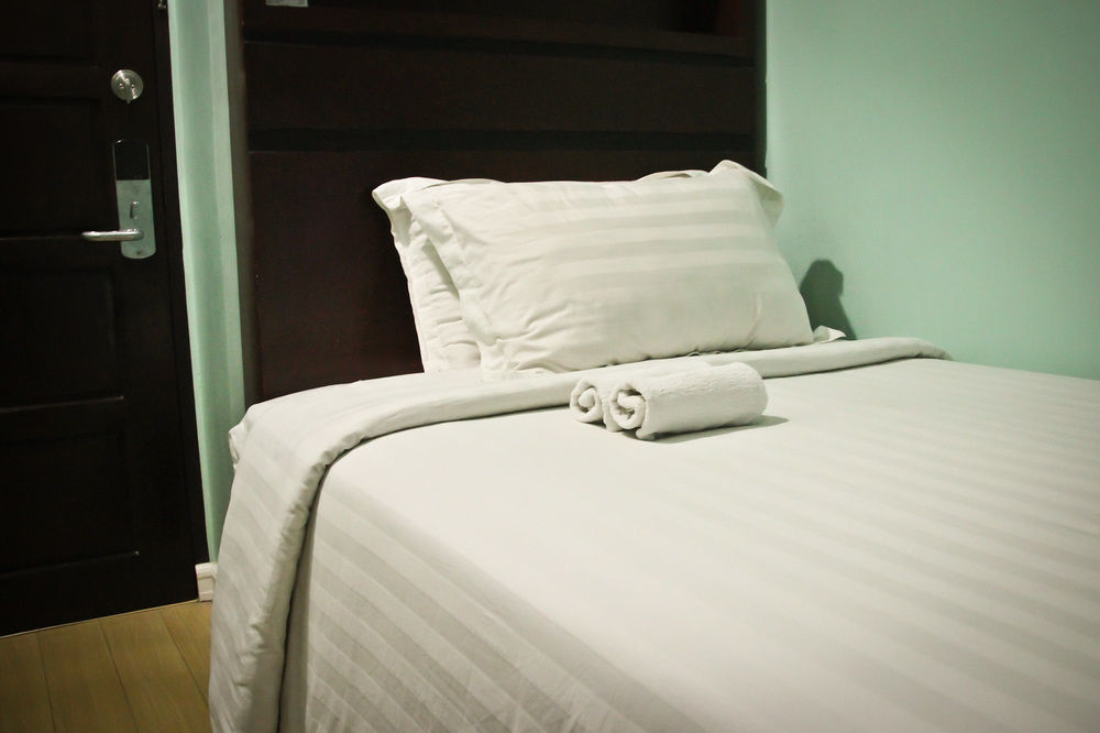 La Gloria Residence Inn Cebu Extérieur photo