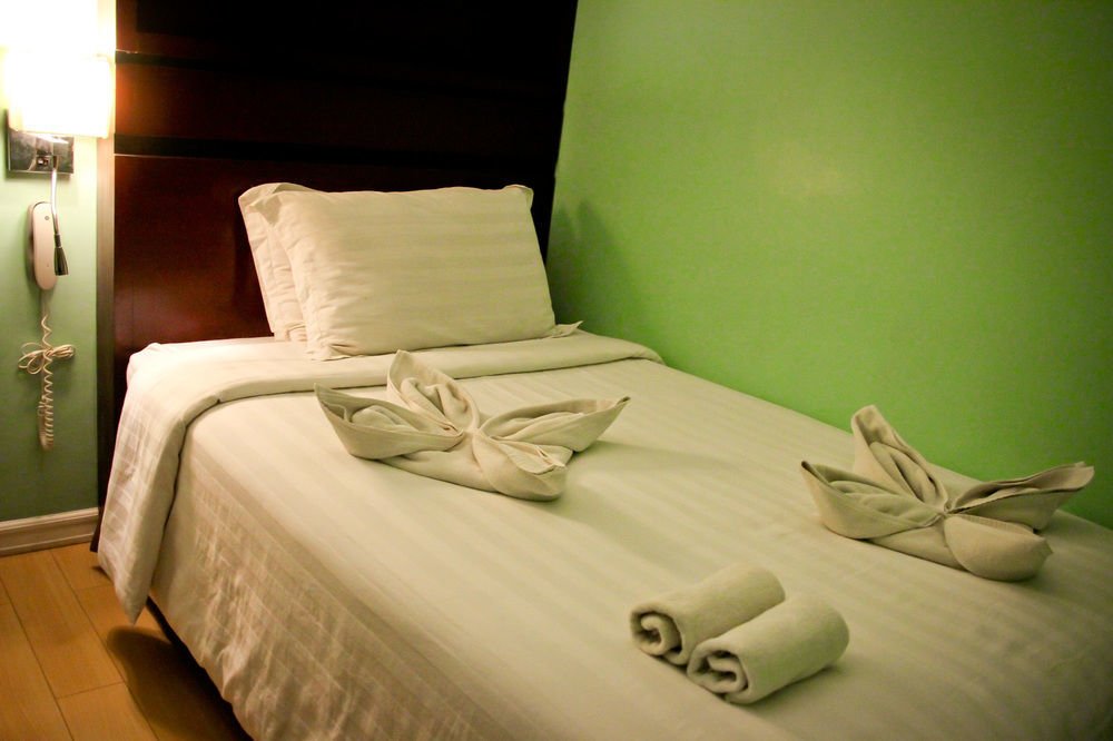 La Gloria Residence Inn Cebu Extérieur photo